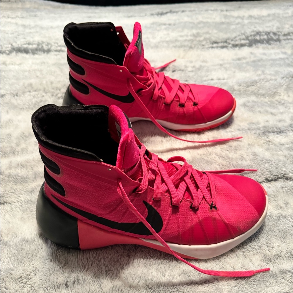 2015 Hyperdunks - image 3